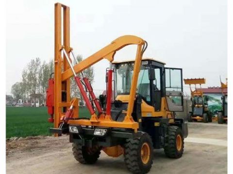 點擊查看詳細信息<br>標題：打樁機 閱讀次數(shù)：3005